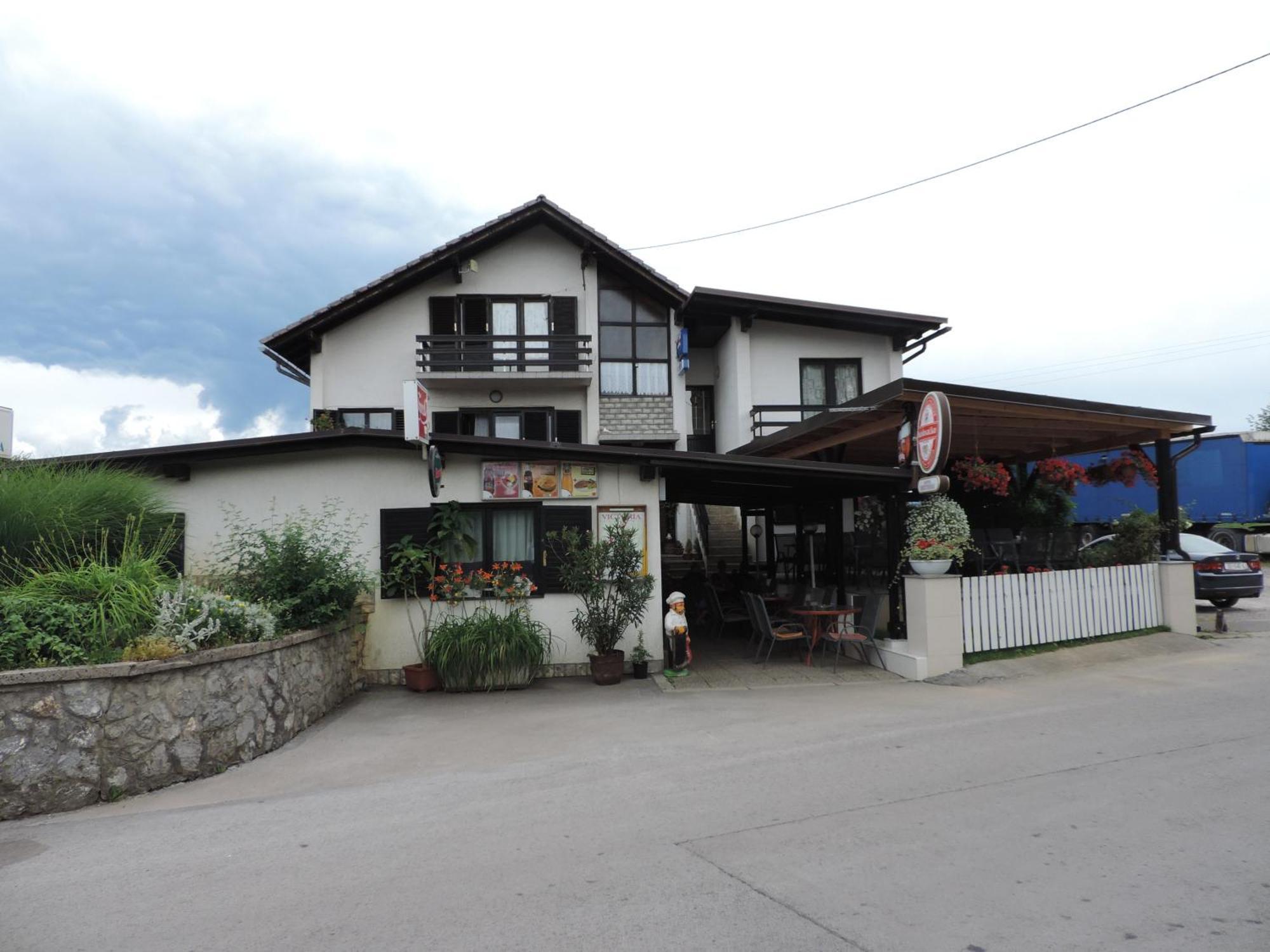 Bed And Breakfast Victoria Ogulin Ngoại thất bức ảnh