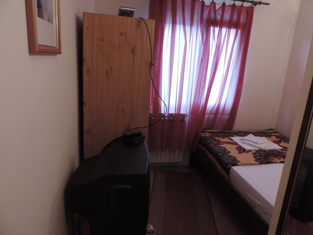 Bed And Breakfast Victoria Ogulin Phòng bức ảnh