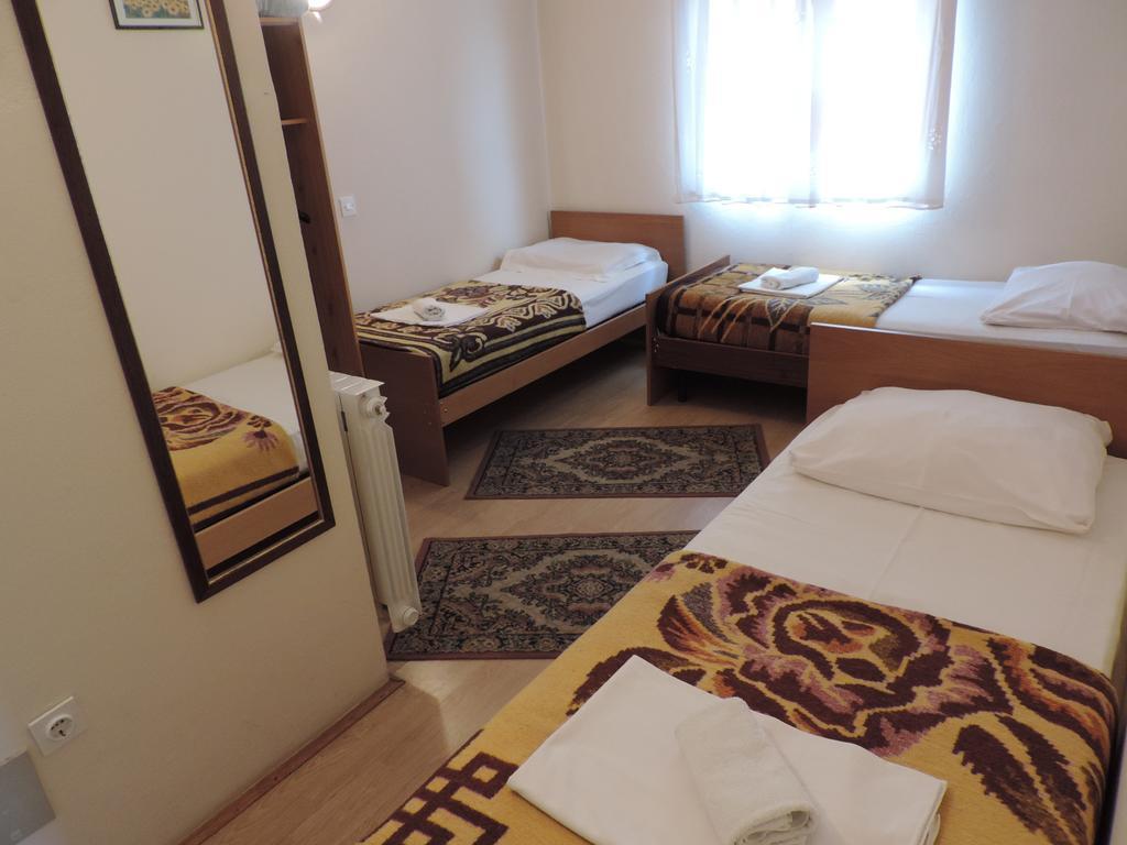 Bed And Breakfast Victoria Ogulin Phòng bức ảnh