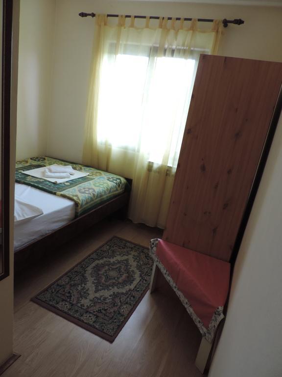 Bed And Breakfast Victoria Ogulin Phòng bức ảnh
